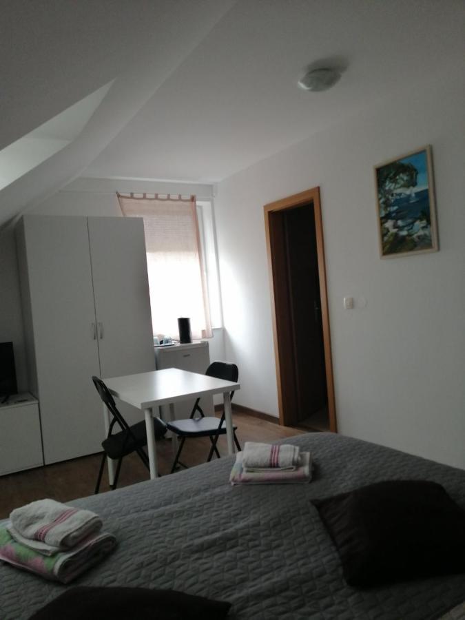 Séjour chez l'habitant Sobe Pri Rozi Postojna
